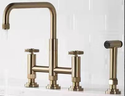 Juno Commercials Pull-out Kitchen Faucet in 3 Spray Modes with Dual Handle